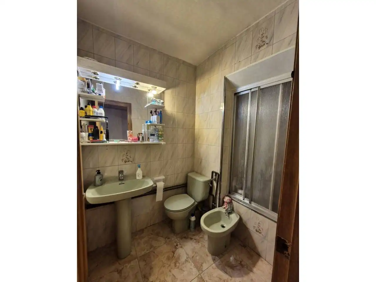 Baño de Piso en venta en Terrassa con Aire acondicionado, Calefacción y Amueblado