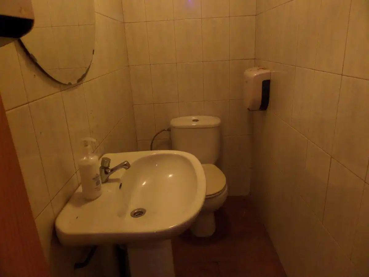 Bany de Local de lloguer en Norte