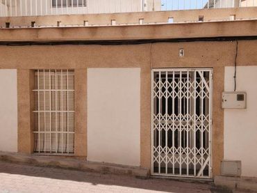Casa a schiera in vendita a Calle Santa Ana 4