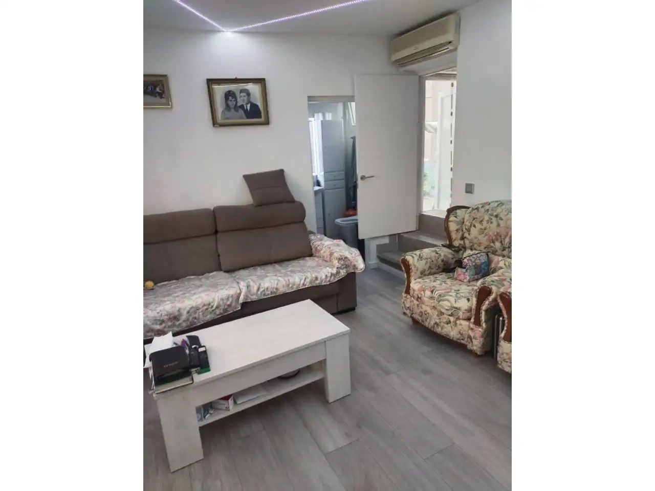 Wohnzimmer von Wohnung zum Verkauf in Manzanares mit Klimaanlage, Heizung und Parkett