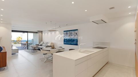 Foto 3 de Piso en venta en Palm - Mar, Arona