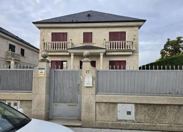 Exterior view of Single-family semi-detached for sale in Collado Villalba