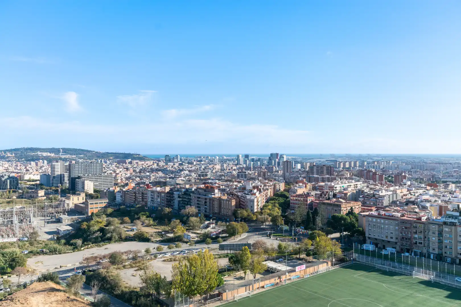 Vista exterior de Piso de alquiler en Esplugues de Llobregat con Aire acondicionado, Calefacción y Terraza
