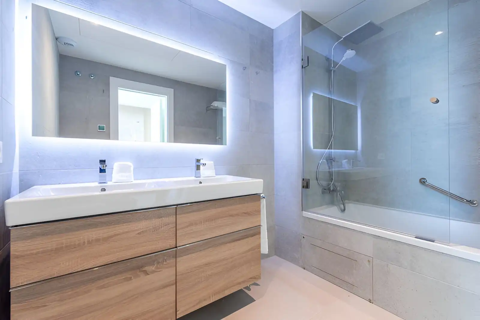 Apartamento con piscina en venta en El Faro de Calaburra - Chaparral, imagen 17