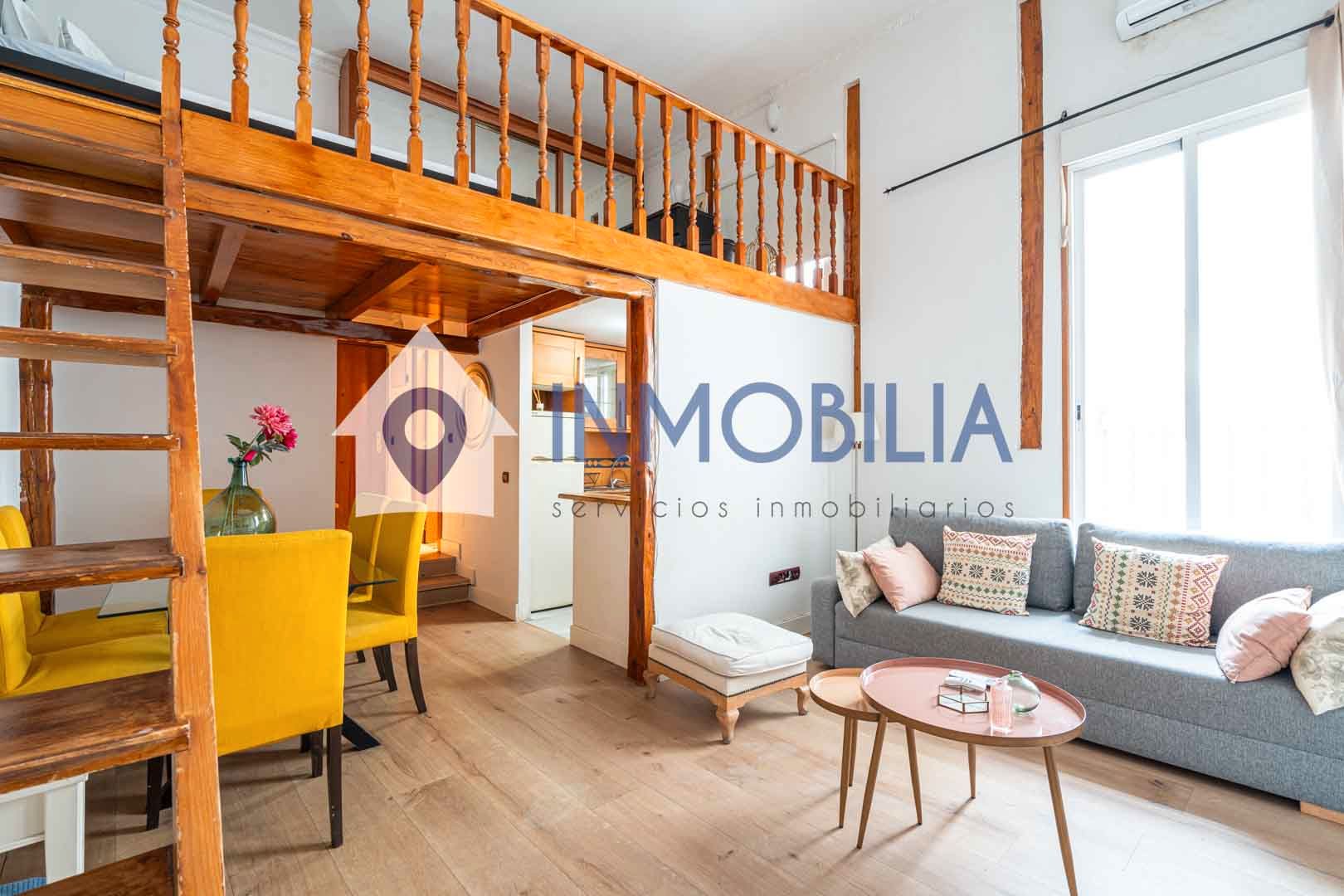 Living room of Flat for sale in  Madrid Capital  with Air Conditioner, Heating and Storage room