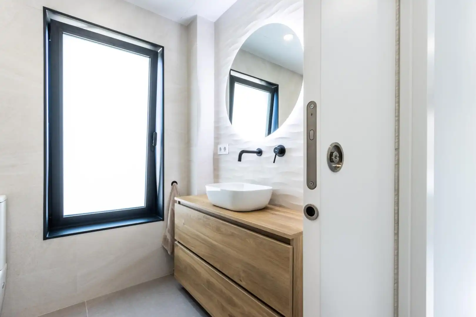 Bathroom of Houses for sale in Sant Quirze del Vallès  with Air Conditioner, Heating and Private garden