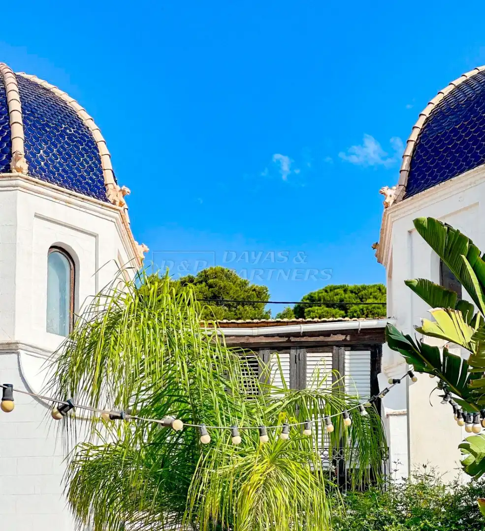 Vista exterior de Edificio en venta en Altea