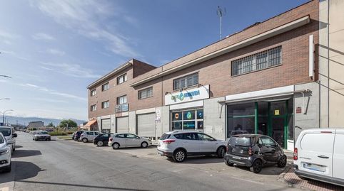 POLÍGONO INDUSTRIAL JUNCARIL. SE VENDE NAVE INDUSTRIAL. CON  212 M2
