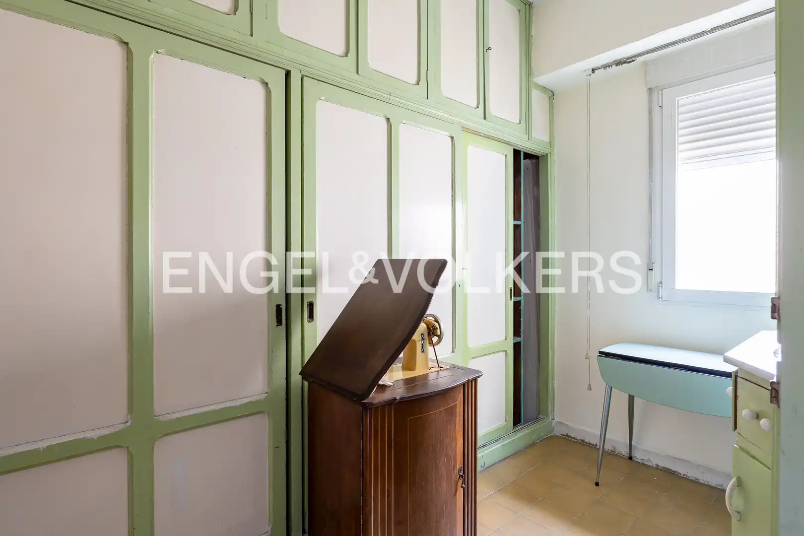 Piso en venta en O'Donnell, Ibiza de Madrid