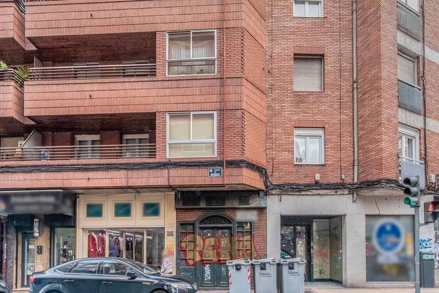 Local comercial en Venta en C/ Renedo en Vadillos