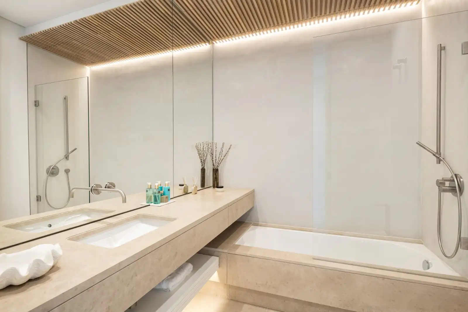 Chalet con piscina en venta en La Quinta, imagen 19