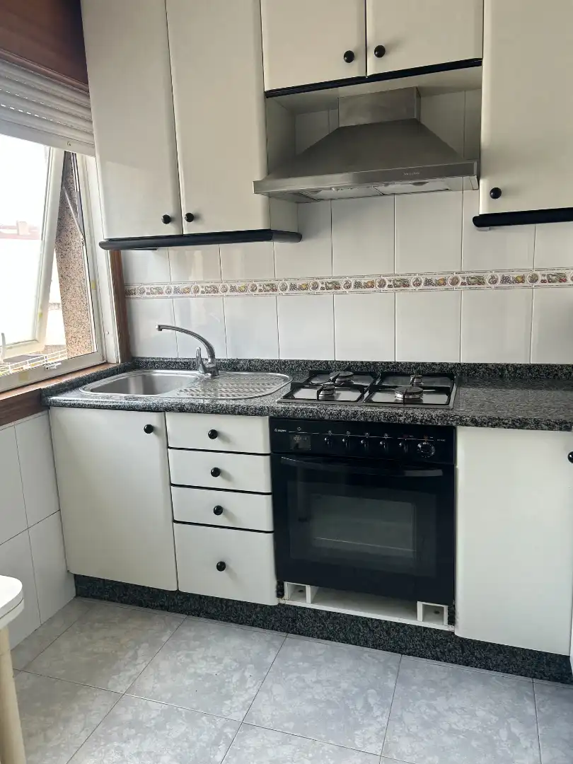 Kitchen of Flat for rent in Santiago de Compostela   with Furnished