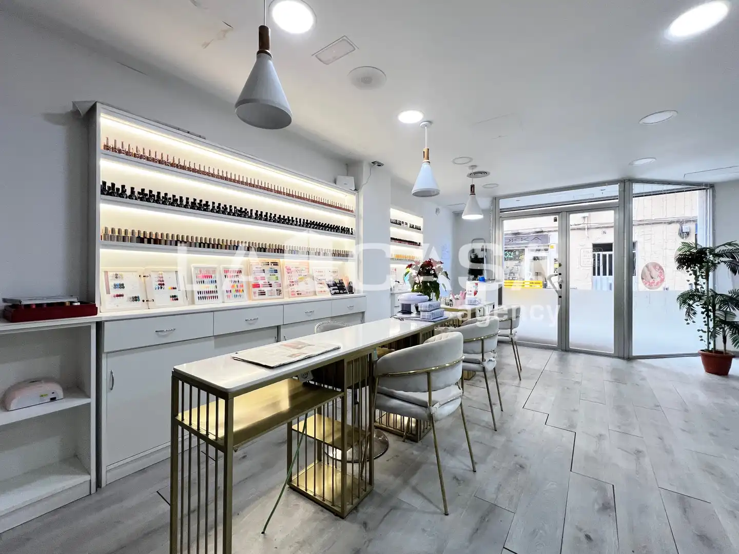 Business premises for sale in Artigues - Llefià, imagen 20