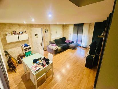 Sala d'estar de Casa adosada en venda en Almazora / Almassora amb Aire condicionat, Calefacció i Terrassa