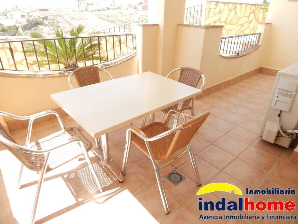 Terrassa de Apartament en venda en Cuevas del Almanzora amb Aire condicionat, Terrassa i Piscina