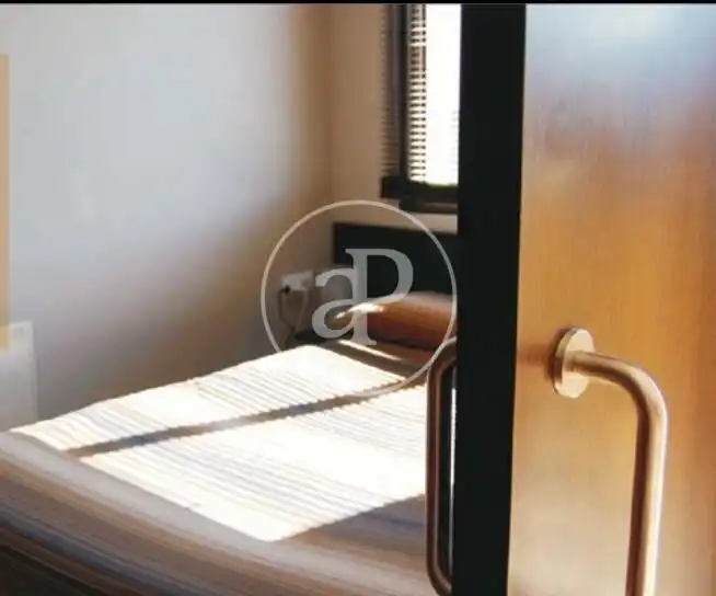 Bedroom of Flat for sale in L'Eliana  with Air Conditioner, Heating and Balcony