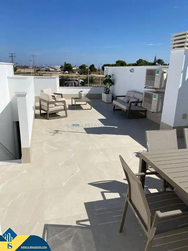 Xalet amb piscina en venda a San Pedro del Pinatar