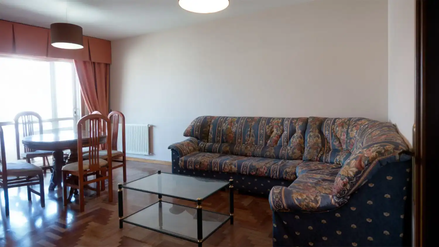 Sala d'estar de Pis en venda en Ponteareas amb Calefacció, Terrassa i Traster