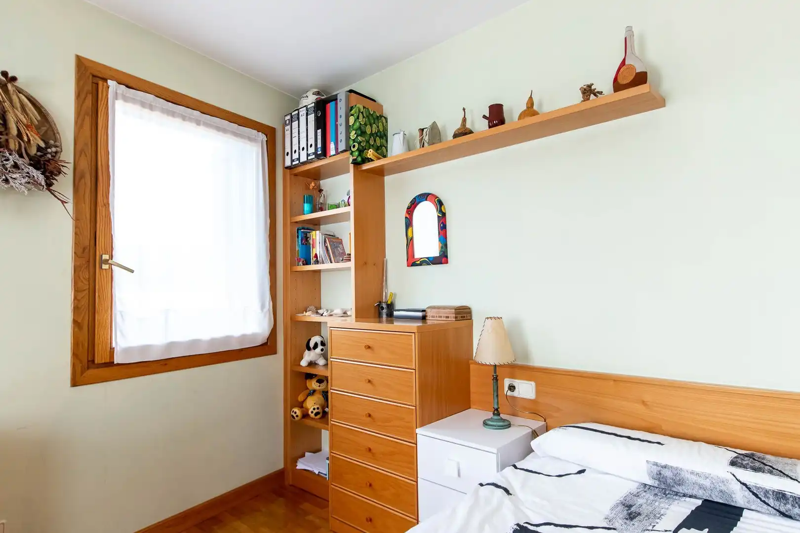 Habitación de Casa o chalet en venta en Puente la Reina / Gares con Calefacción, Jardín privado y Trastero