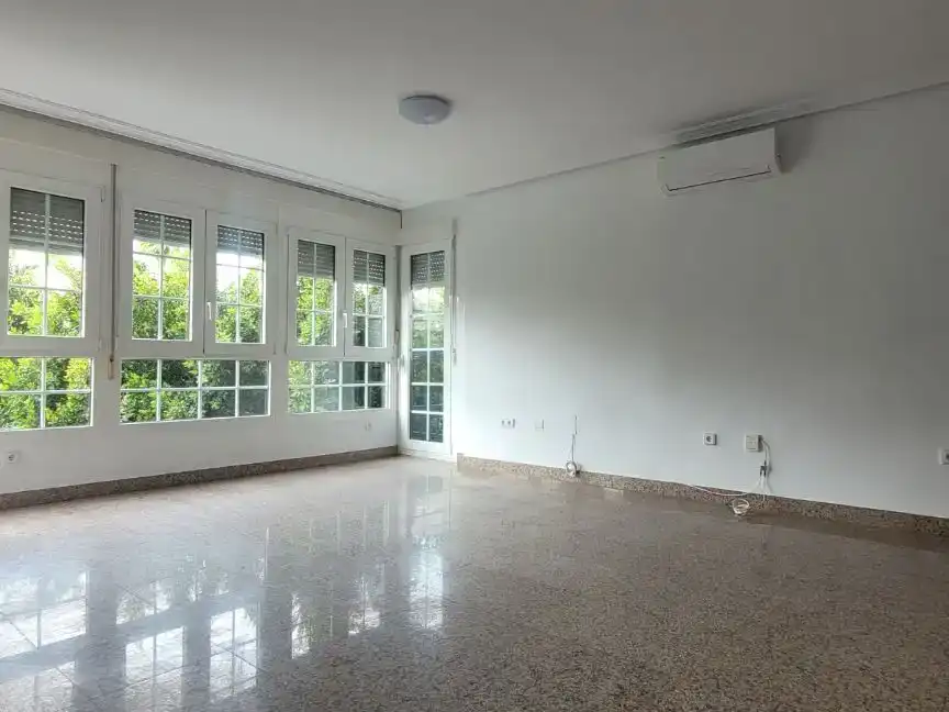 Fotografía del inmueble reportado: 1.050 €/mes — Almería, Almería