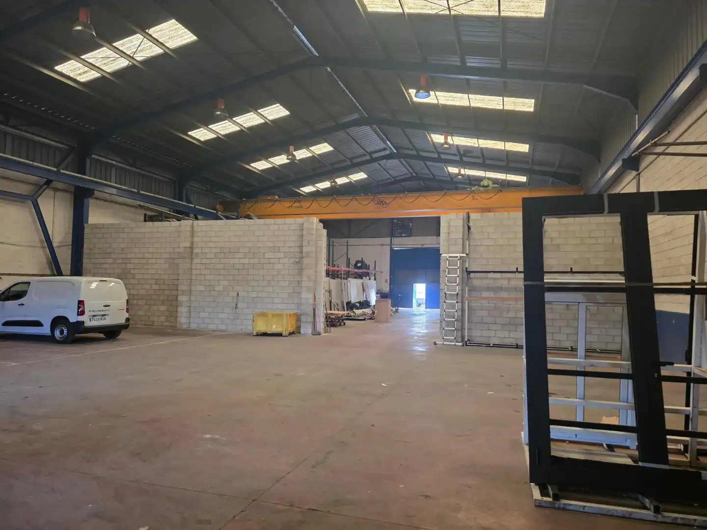 Nau industrial de lloguer en Alcalá de Guadaira amb Calefacció