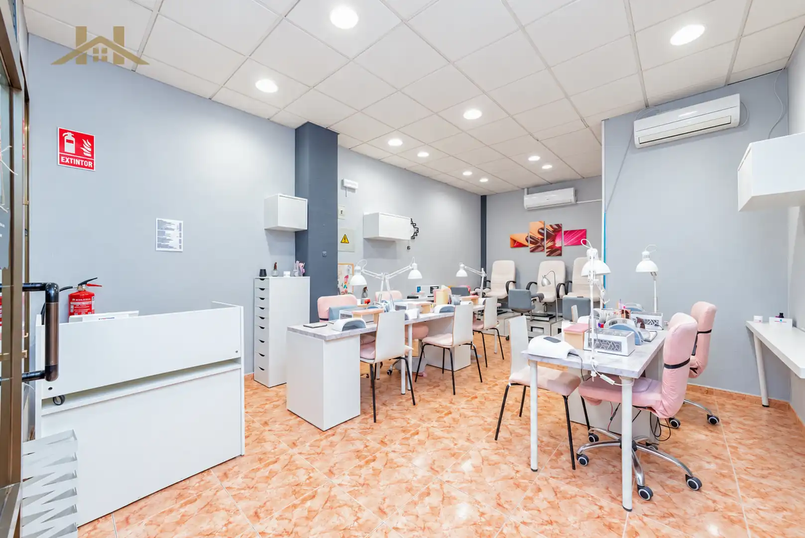 Business premises for sale in Avenida Juan Gris, imagen 5