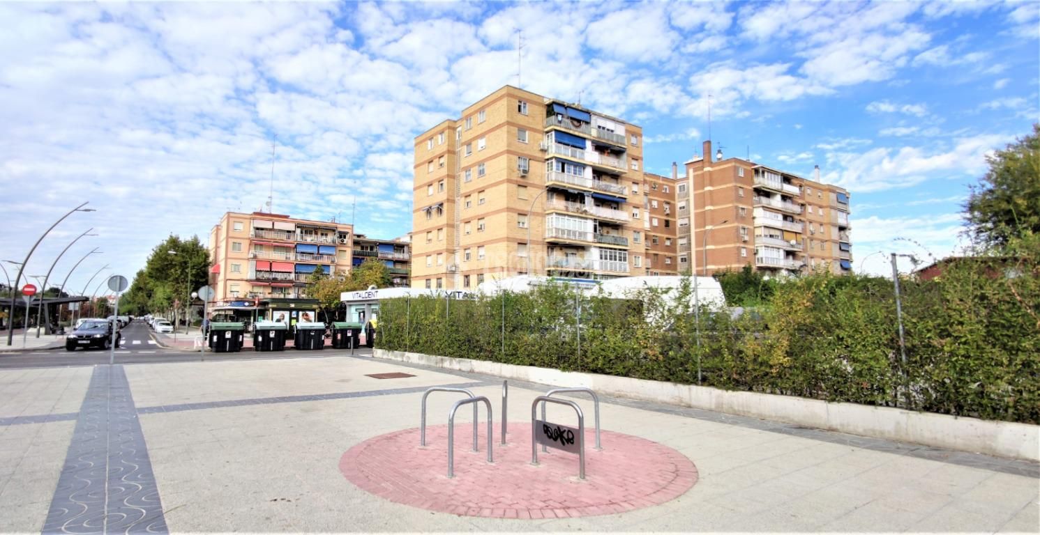 Vista exterior de Pis en venda en Móstoles amb Aire condicionat, Calefacció i Terrassa