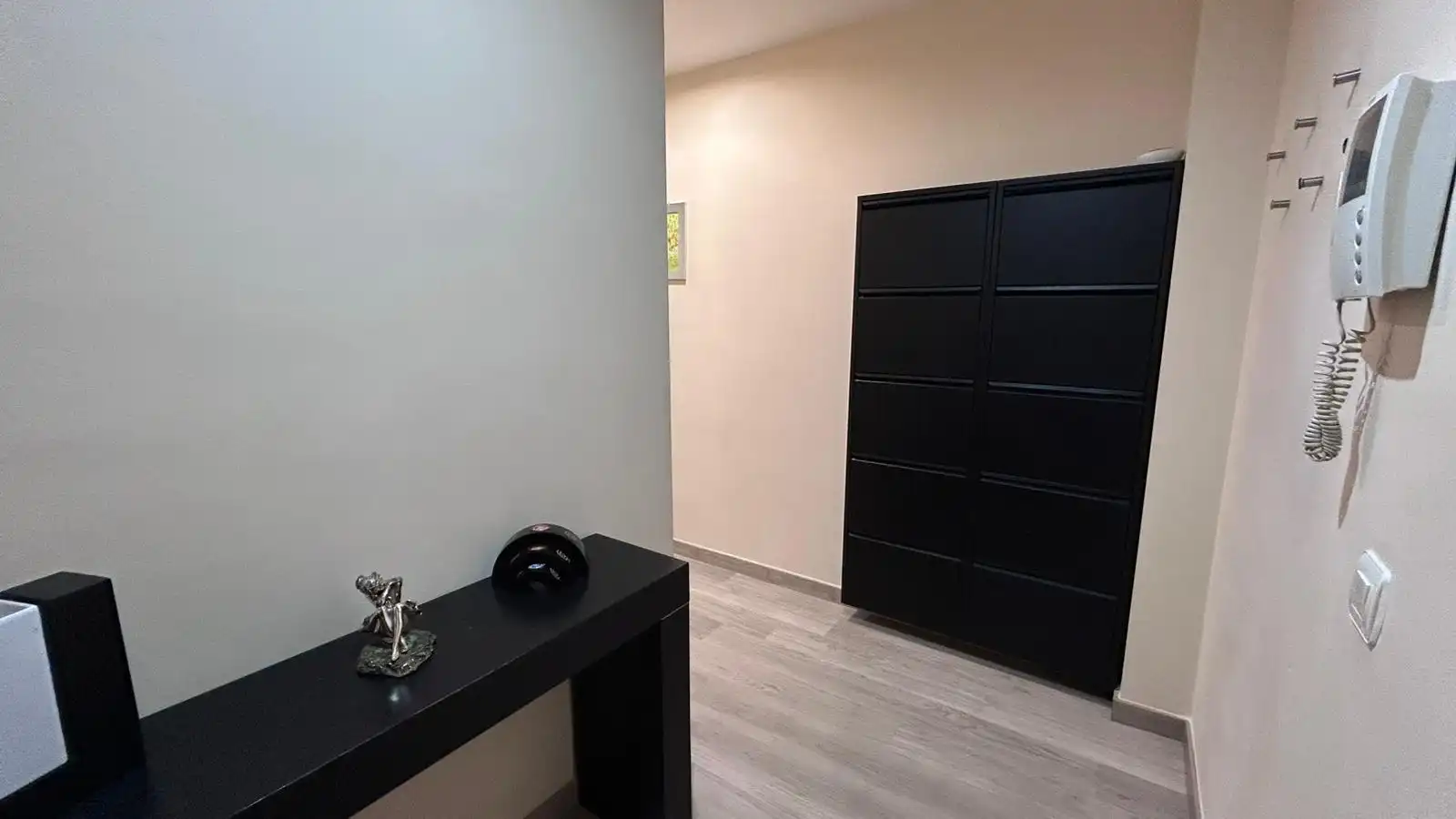Ground floor for sale in Cornellà de Llobregat  with Storage room