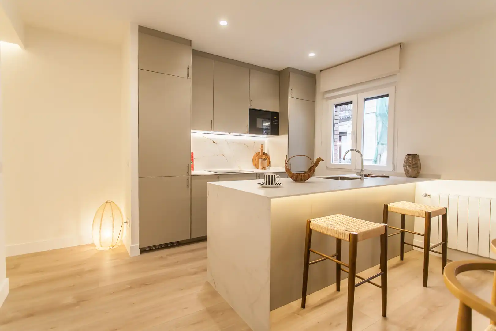 Flat with terrace for sale in Calle de la Cava Baja 40, imagen 6