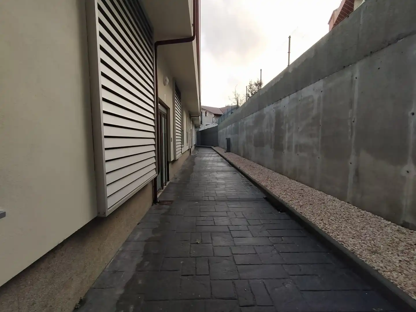 Vista exterior de Casa adosada en venda en Corcubión amb Terrassa i Traster