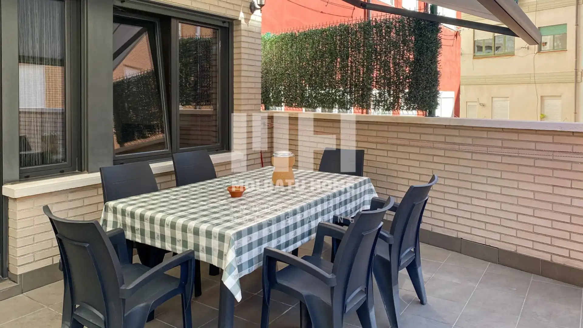 Terrassa de Pis en venda en  Logroño amb Aire condicionat i Traster