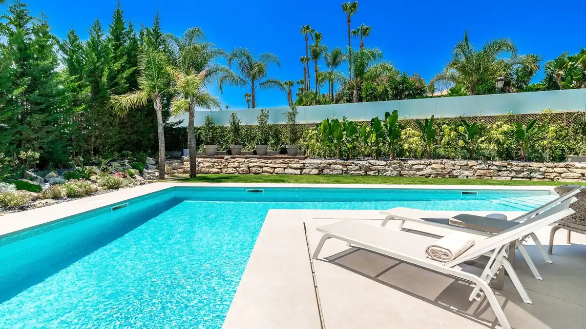 Xalet amb piscina en venda a Nueva Andalucía, imagen 5