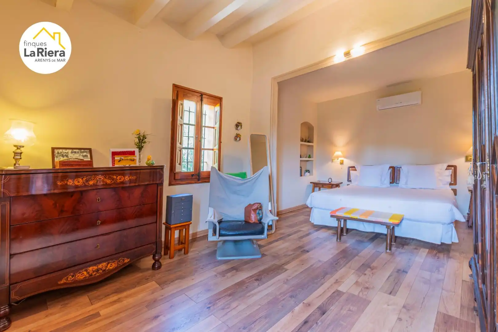 Bedroom of Houses for sale in Arenys de Munt  with Air Conditioner, Heating and Private garden