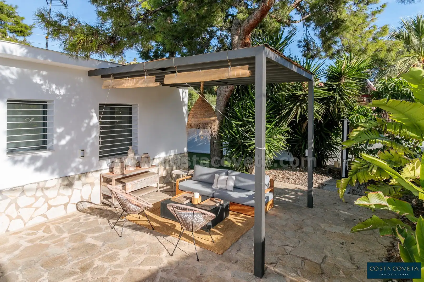 Terrassa de Casa o xalet en venda en El Campello amb Aire condicionat, Jardí privat i Terrassa