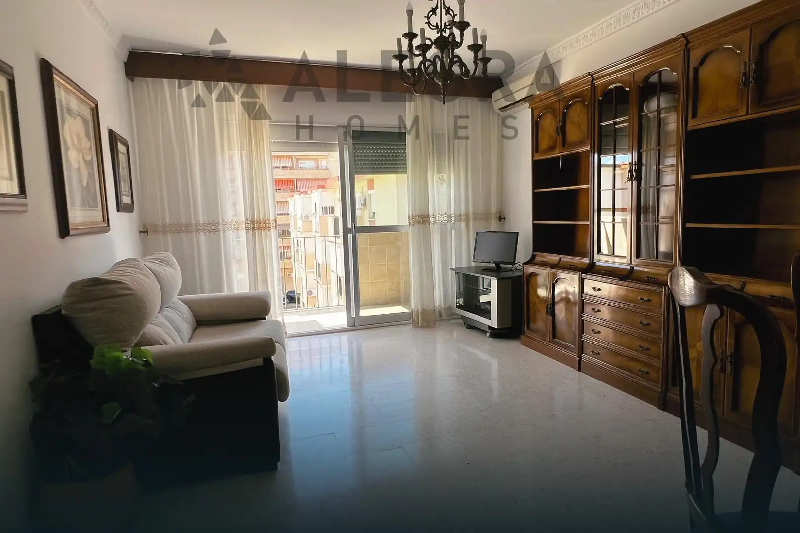 Sala d'estar de Pis en venda en El Puerto de Santa María amb Aire condicionat i Terrassa