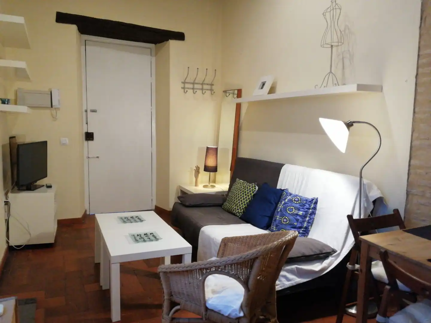 Apartament de lloguer a Calle Bustos Tavera, San Julián