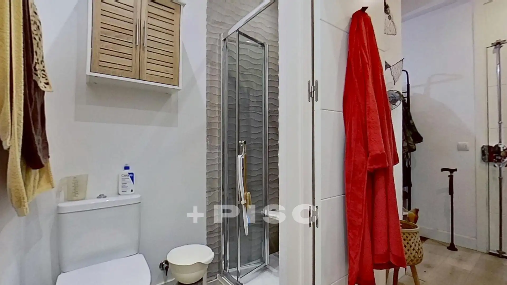 Badezimmer von Wohnung zum Verkauf in Madrid mit Heizung, Möbliert und Ofen
