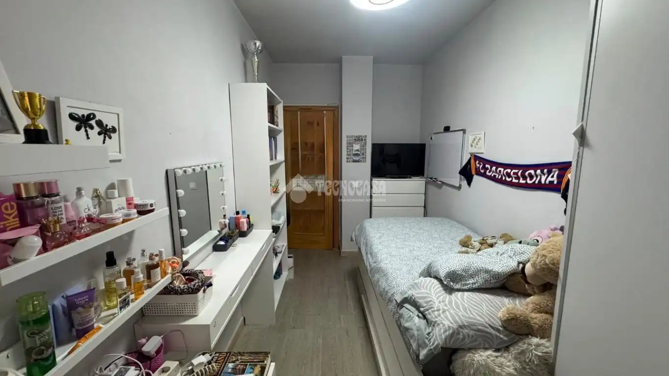 Habitación de Piso en venta en Cártama con Aire acondicionado, Amueblado y Piscina comunitaria