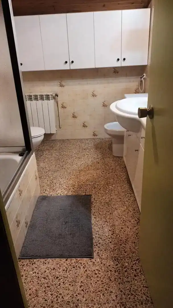 Bany de Pis en venda en Arén amb Aire condicionat, Parquet i Traster