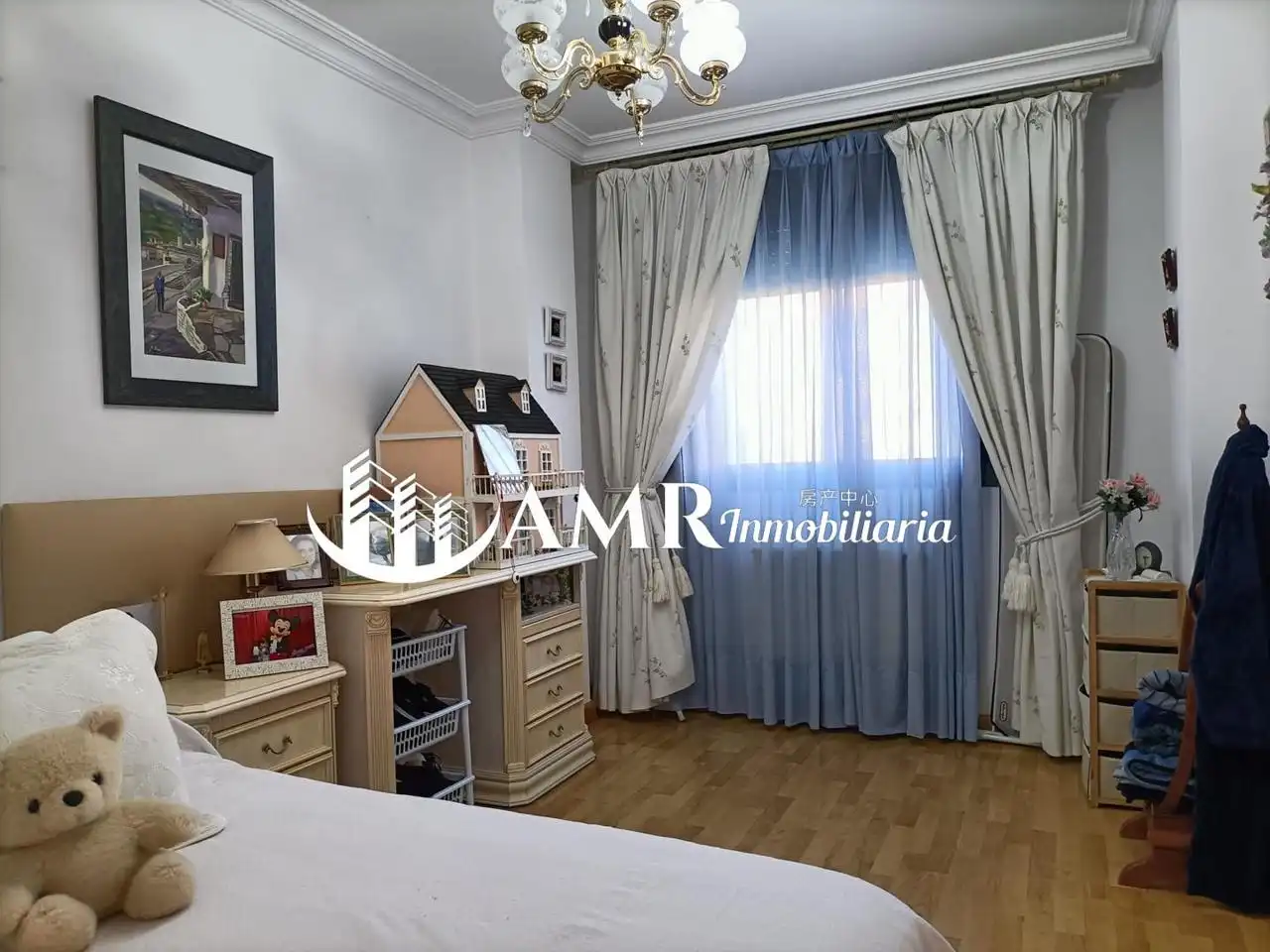 Habitación de Piso en venta en Parla con Calefacción, Trastero y Amueblado