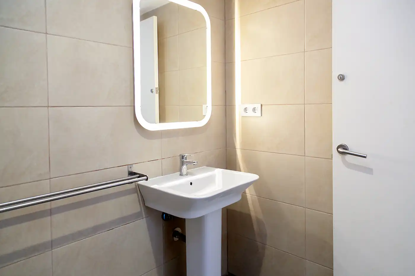 Bany de Dúplex en venda en Barcelona amb Aire condicionat, Calefacció i Terrassa