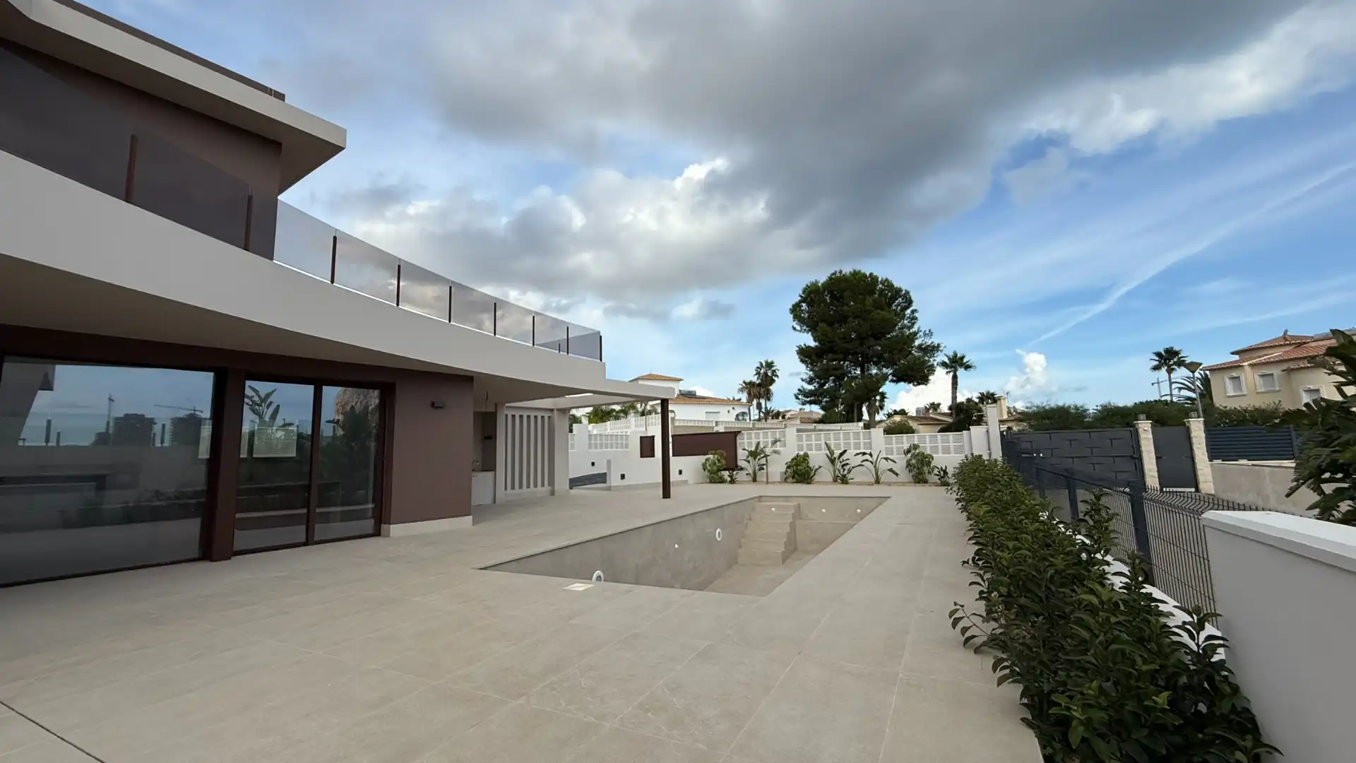 Piscina de Casa o xalet en venda en Calpe / Calp amb Aire condicionat, Calefacció i Jardí privat