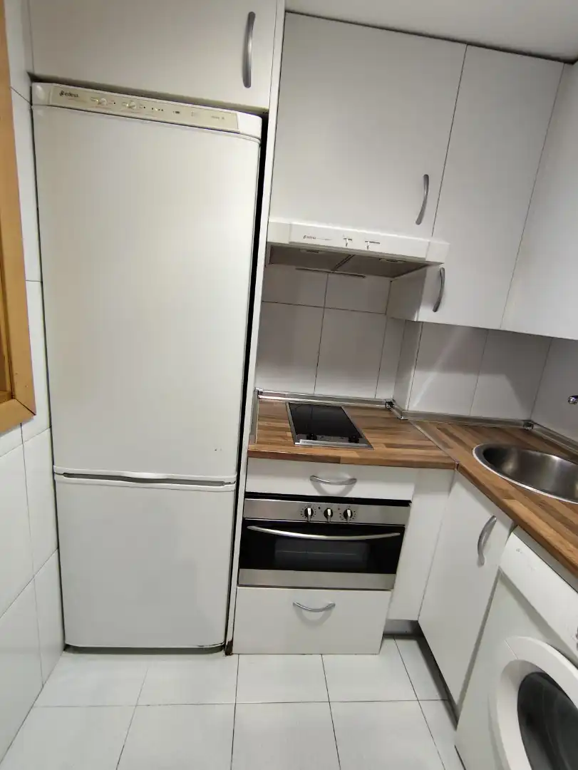 Cocina de Apartamento de alquiler en Madrid con Aire acondicionado, Calefacción y Parquet