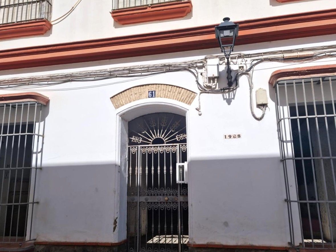 Exterior view of Single-family semi-detached for sale in Puerto Real
