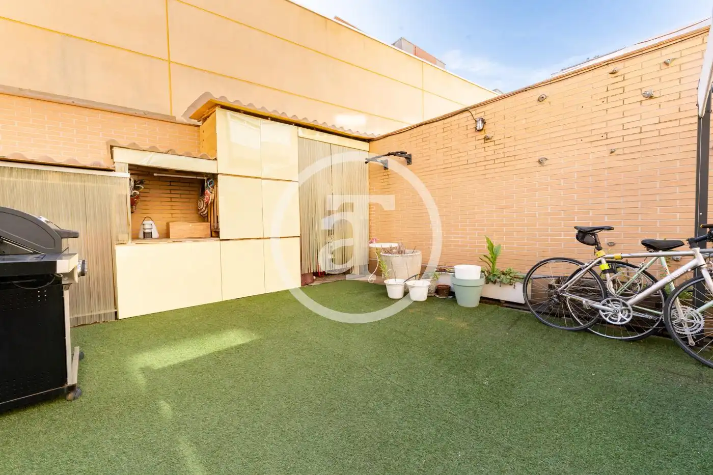 Terraza de Dúplex de alquiler en Madrid con Calefacción, Amueblado y Horno