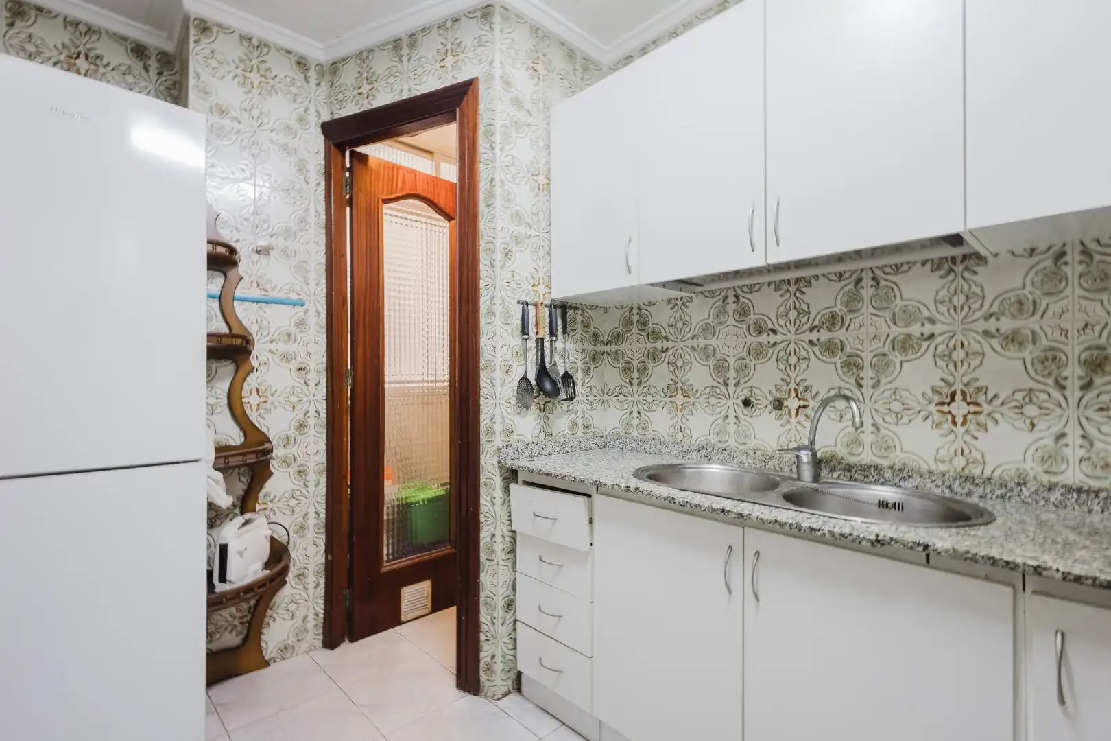 Cocina de Apartamento en venta en Torrevieja con Aire acondicionado, Terraza y Piscina comunitaria