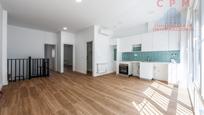 Living room of Flat for sale in  Madrid Capital  with Air Conditioner, Heating and Parquet flooring