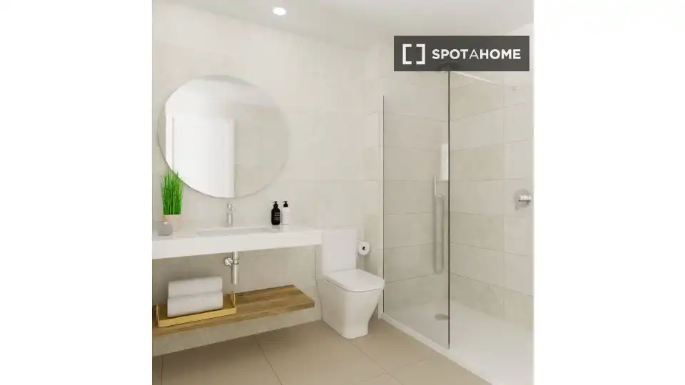 Bathroom of Flat for rent in Picanya  with Air Conditioner, Heating and Furnished