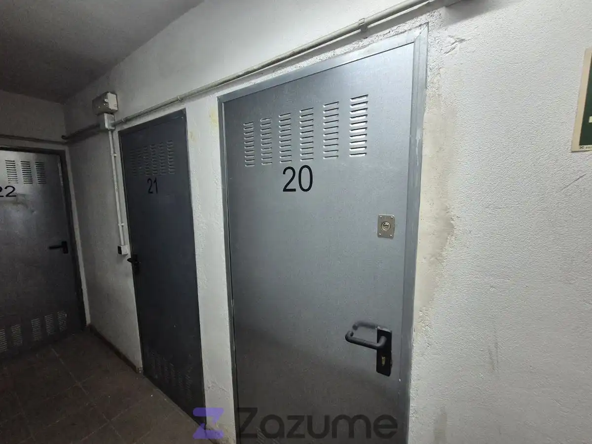 Flat for rent in Recas  with Air Conditioner, Heating and Terrace
