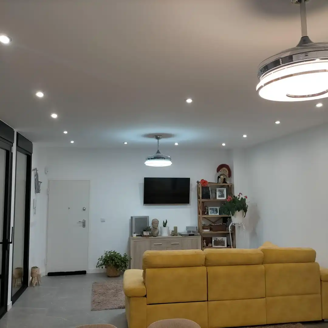 Sala d'estar de Casa o xalet en venda en Albacete amb Aire condicionat, Calefacció i Jardí privat